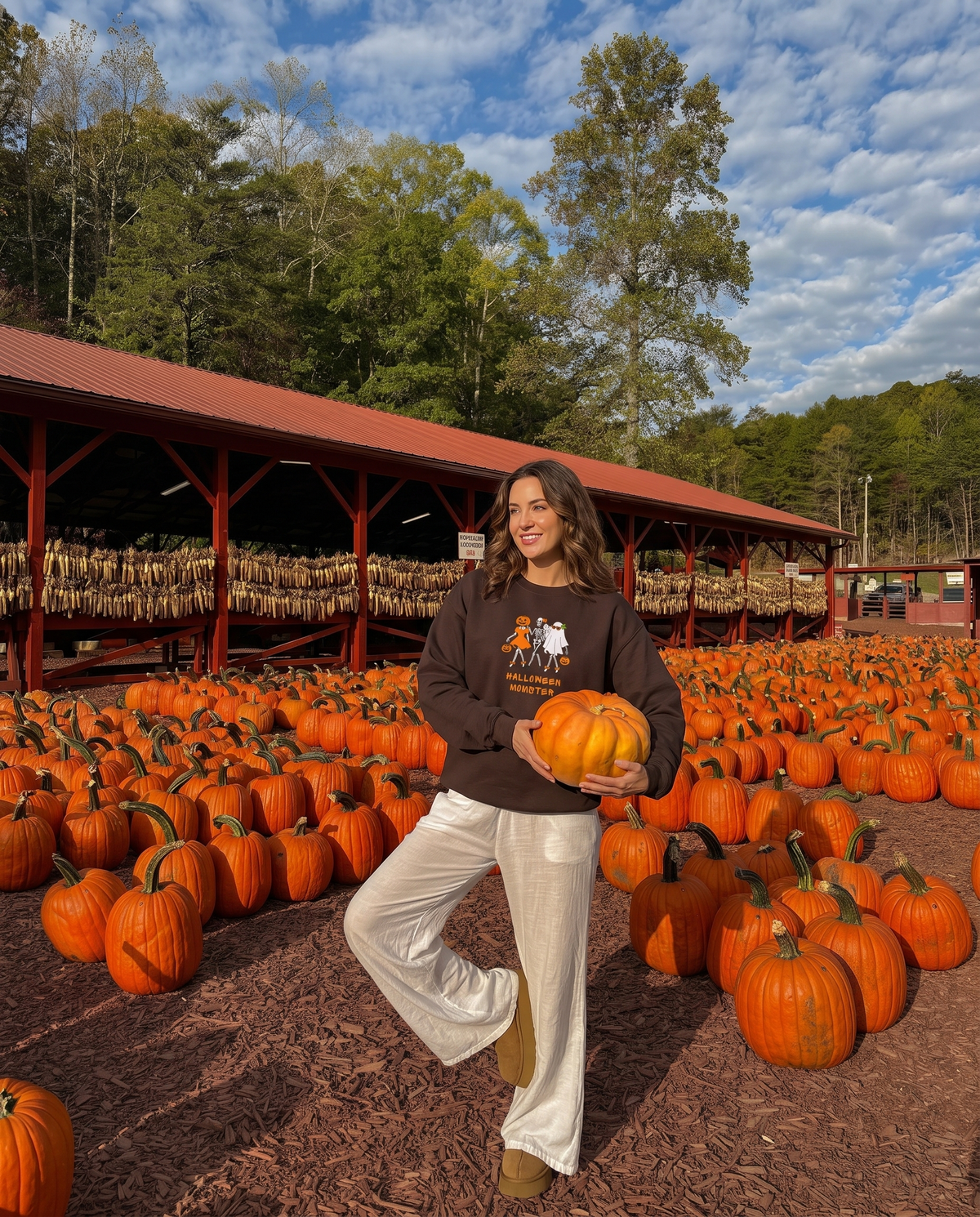 Halloween Momster - Crewneck Sweatshirt